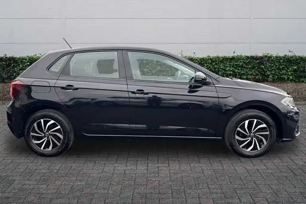 Used VW Polo 95 HP (69 kW) 2024 Hatchback