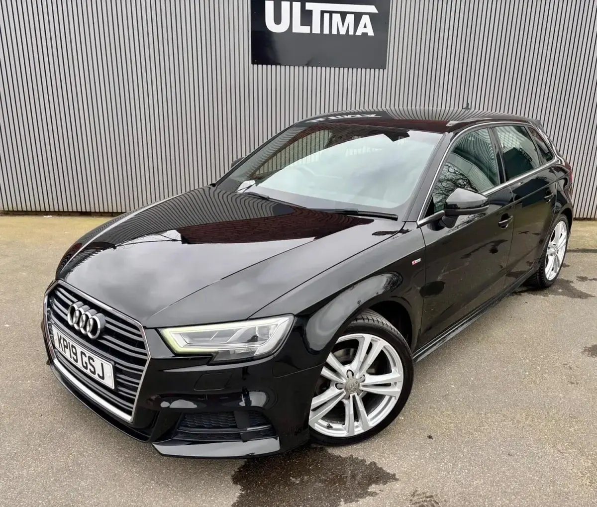Used Audi A3 S-Line 116 HP (85 kW) 2019 Black Sedan