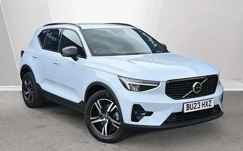 Usado Volvo XC40 Plus 163 CV (119 kW) 2026 SUV