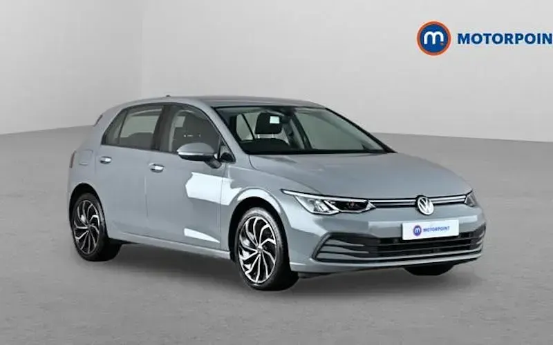 Used VW Golf VIII Life 131 HP (96 kW) 2024 Hatchback