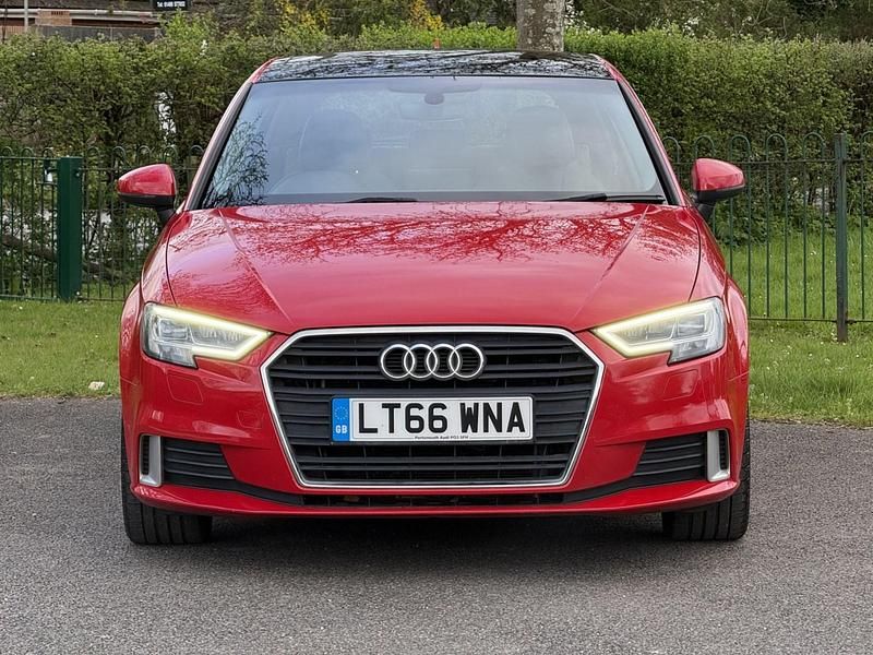 Usado Audi A3 Sport 2016 Vermelho Citadino