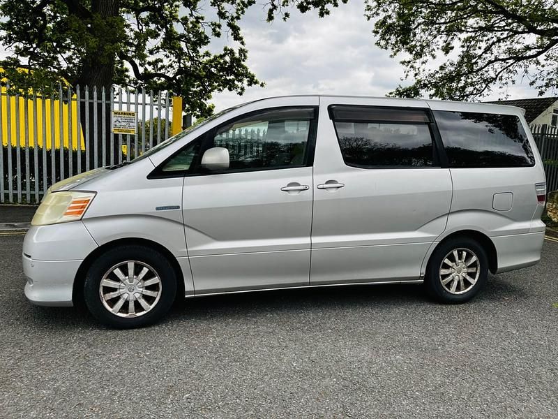 Usado Toyota Alphard 2014 Prateado