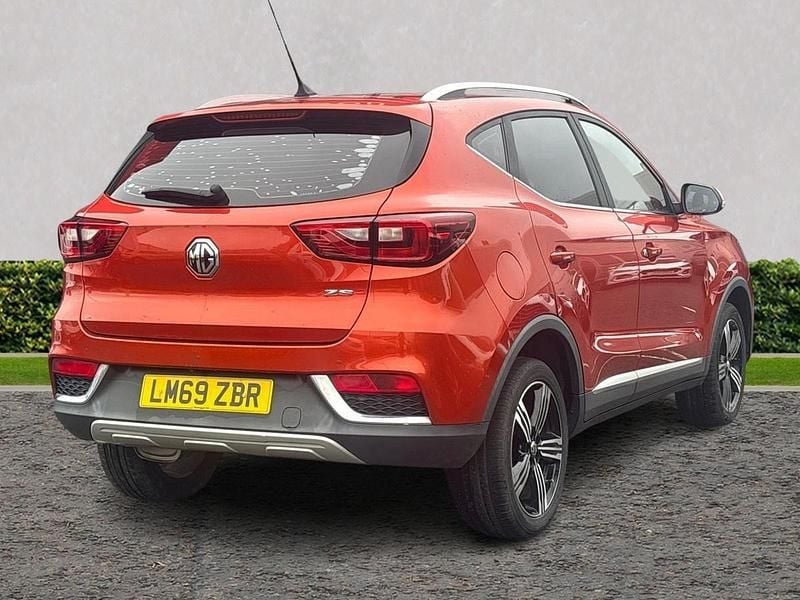 Used MG ZS Exclusive 111 HP (81 kW) 2019 Orange SUV