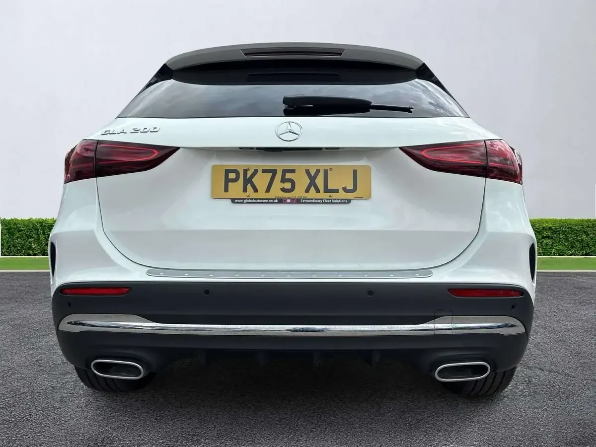 Used Mercedes GLA200 Executive 2025 White SUV
