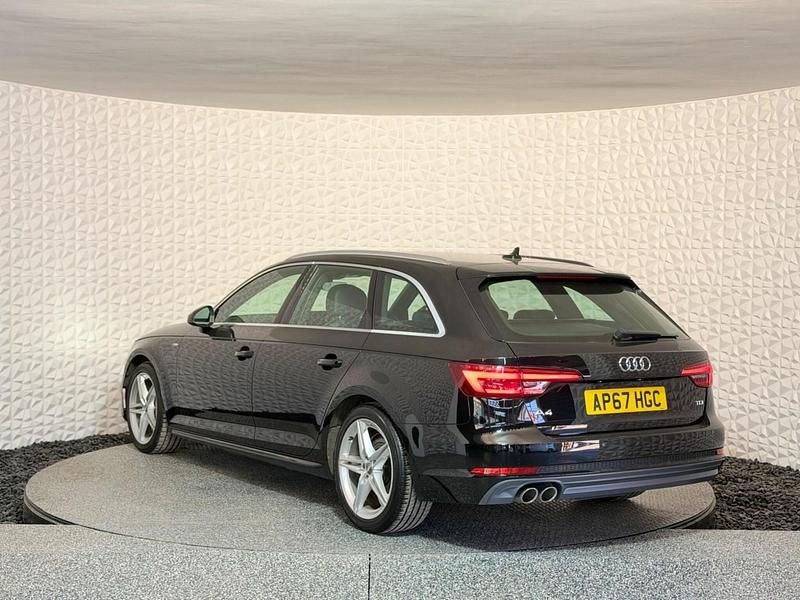 Usado Audi A4 S-Line 190 HP (139 kW) 2018 Preto Carrinha