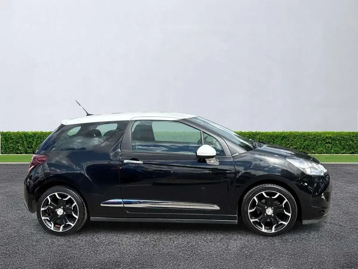 Used Citroën DS3 2014 Black Hatchback