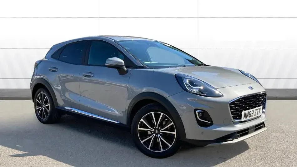 Begagnad Ford Puma Titanium 125 HK (91 kW) 2020 Silver SUV