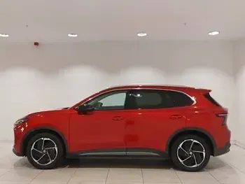 Used MG MG5 EV Trophy 169 kW (231 HP) 2025 Red Estate