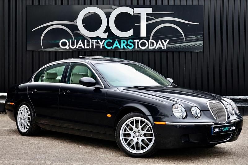 Used Jaguar S-Type SE 206 HP (151 kW) 2007 Black Sedan