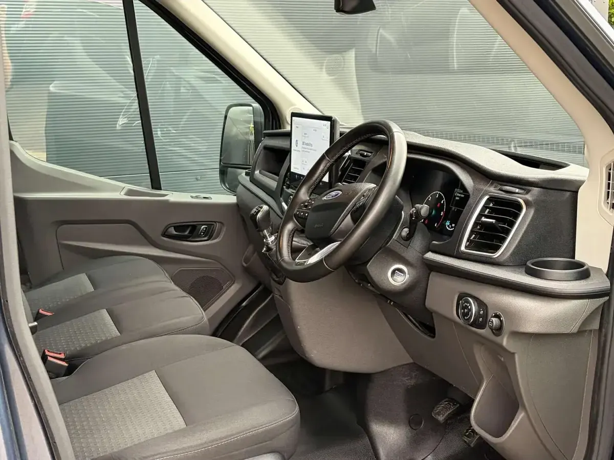 Used Ford Transit Trend 2023 Blue Van