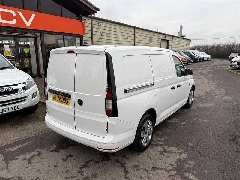 Used VW Caddy Maxi 102 HP (75 kW) 2024 White MPV