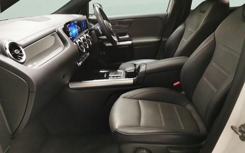 Used Mercedes GLA250 Exclusive 218 HP (160 kW) 2022 SUV