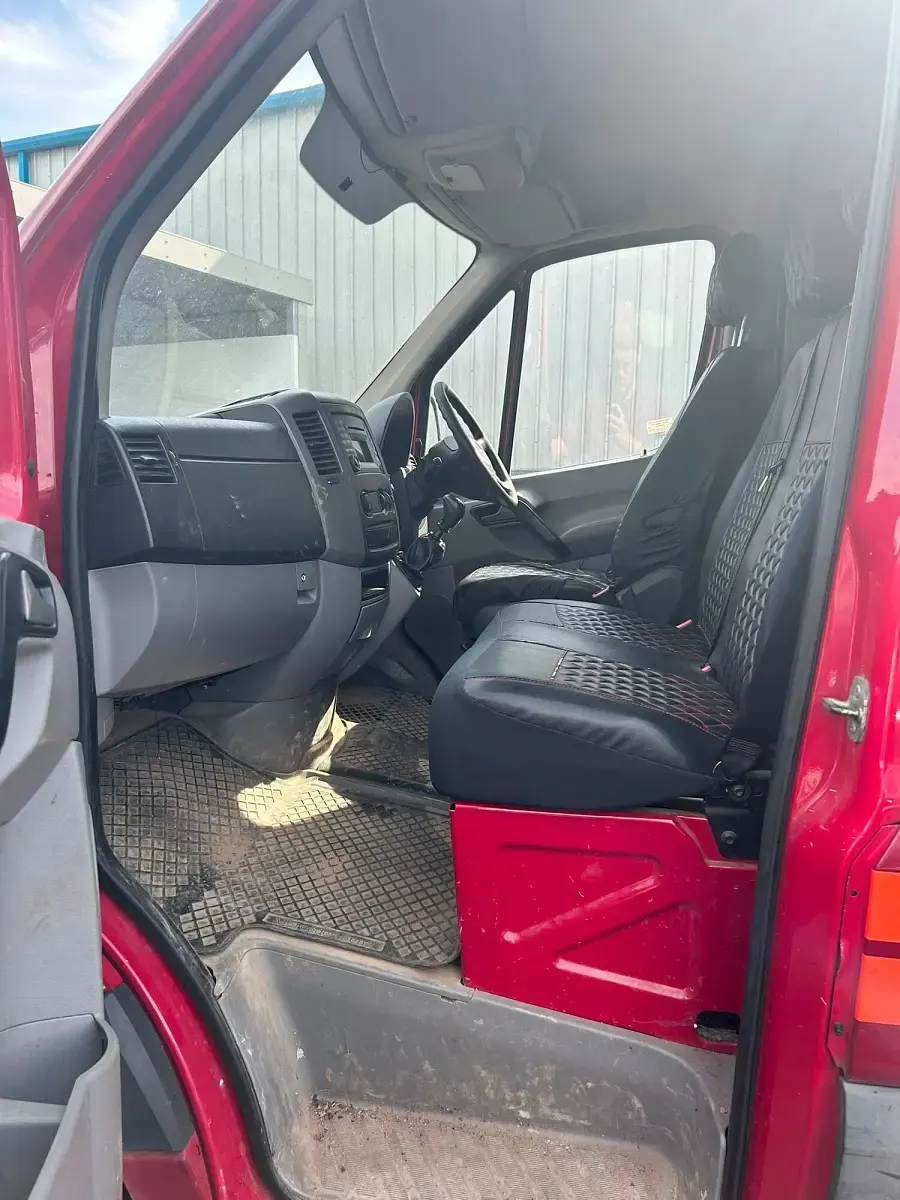 Used Mercedes Sprinter 2013 Red Van