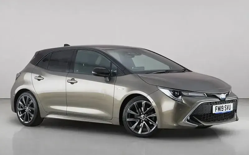Used Toyota Corolla 184 HP (135 kW) 2019 Hatchback