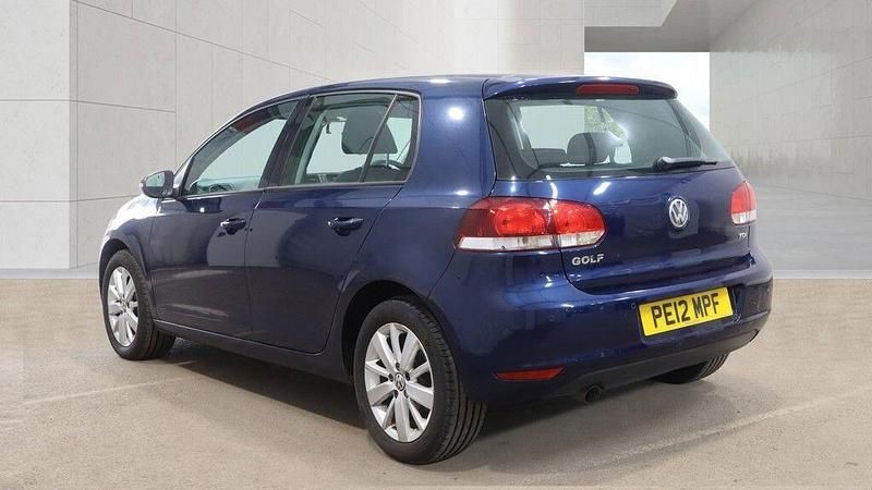 Begagnad VW Golf VII Match 105 HK (77 kW) 2012 Blå Halvkombi