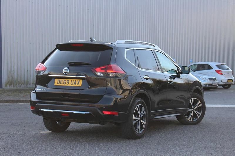 Used Nissan X-Trail N-Connecta 150 HP (110 kW) 2019 Black SUV