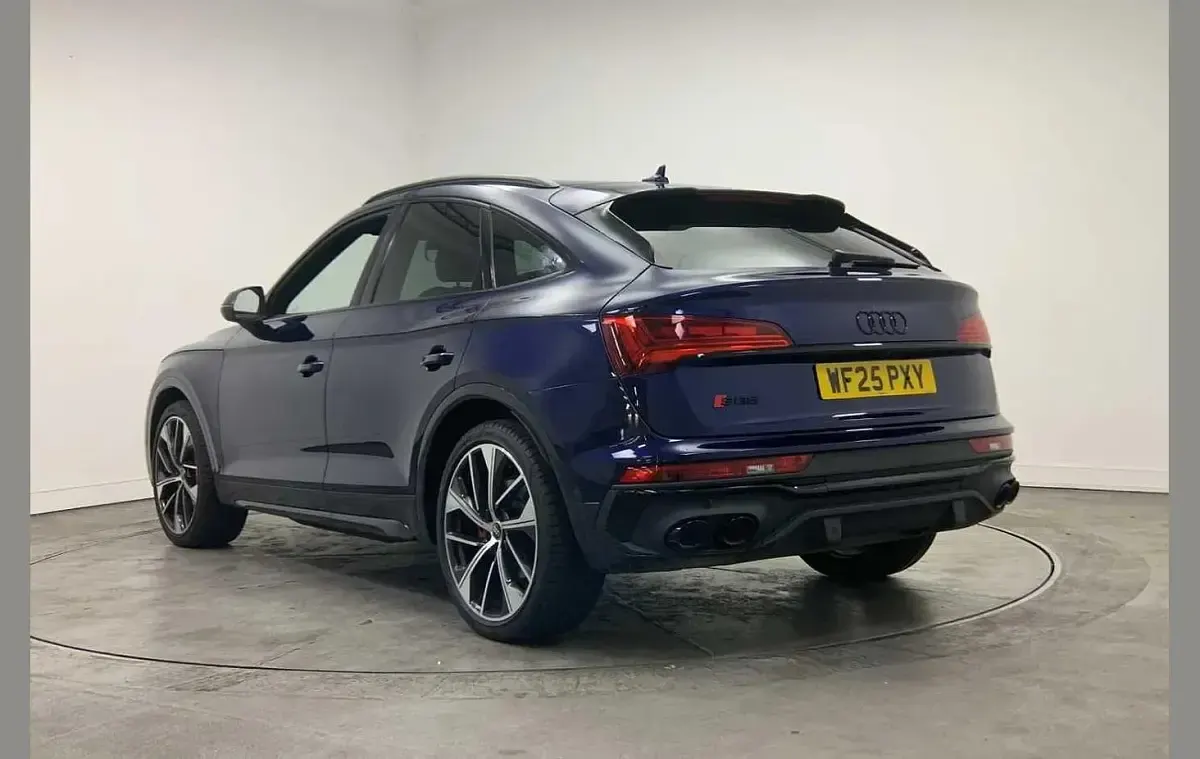 Used Audi Q5 Comfort 336 HP (247 kW) 2025 Blue SUV