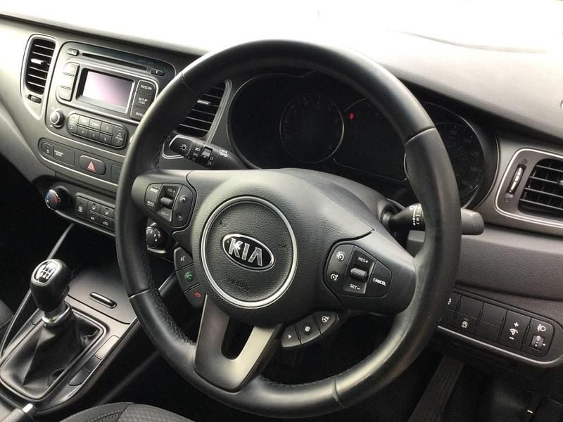 Used Kia Carens 135 HP (99 kW) 2018 Black MPV