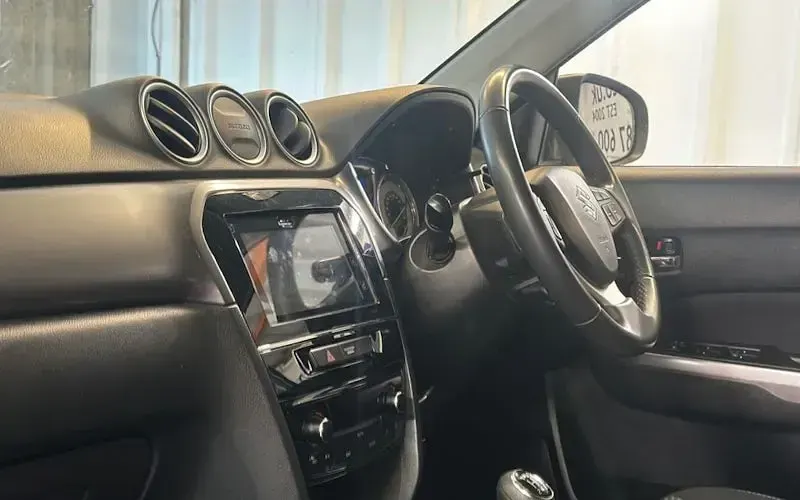 Used Suzuki Vitara SZ-T 129 HP (94 kW) 2024 SUV