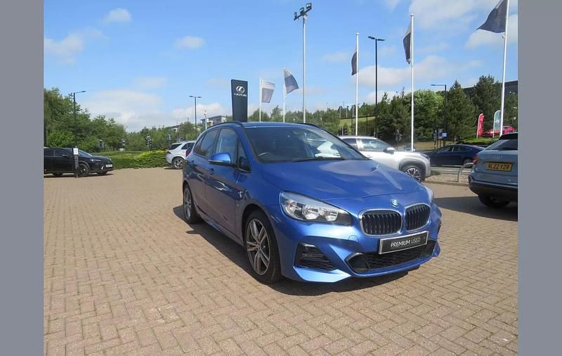 Blue Used 2019 BMW 220 M Sport Estate | £15,000 (Fair price) - Image 1/4