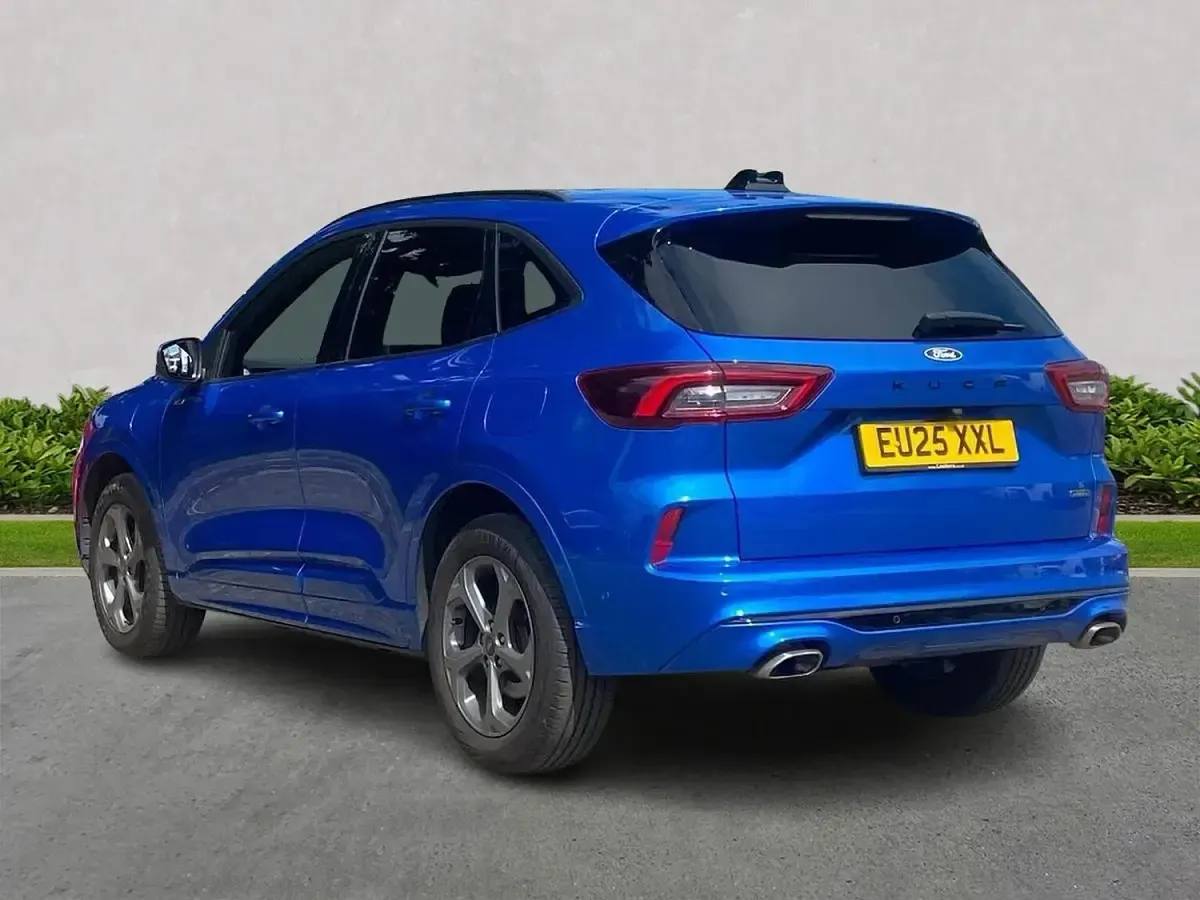Used Ford Kuga ST-Line 183 HP (134 kW) 2025 Blue SUV