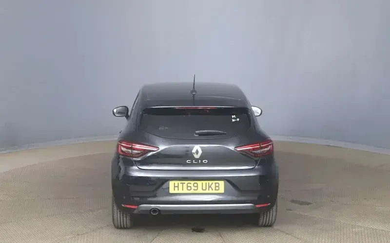 Used Renault Clio Iconic 86 HP (63 kW) 2020 Black Hatchback