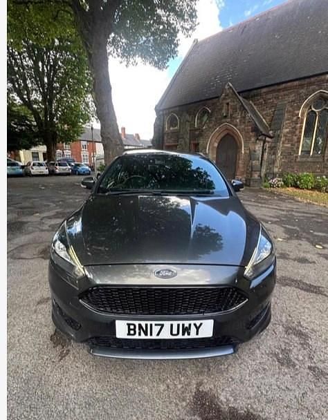 Grey Used 2017 Ford Focus ST-Line Hatchback | £5,495 (Super price) - Image 1/4