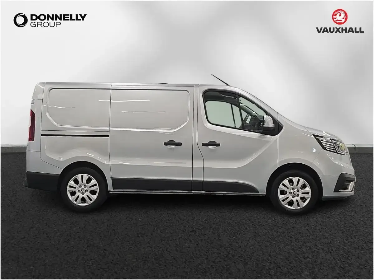 Used Renault Trafic 148 HP (108 kW) 2024 Grey
