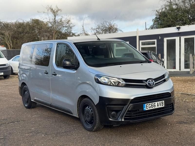 Used Toyota Proace Verso City 2017 Silver Estate