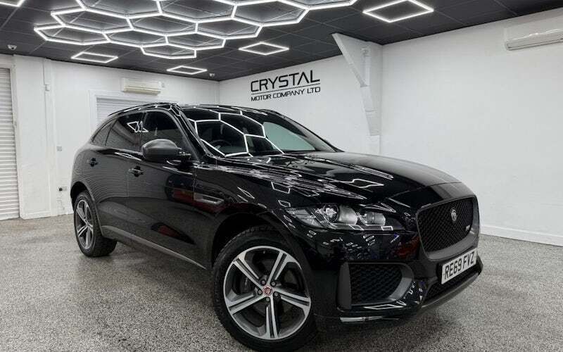 Black Used 2020 Jaguar F-Pace S SUV | £22,995 (Fair price) - Image 1/4