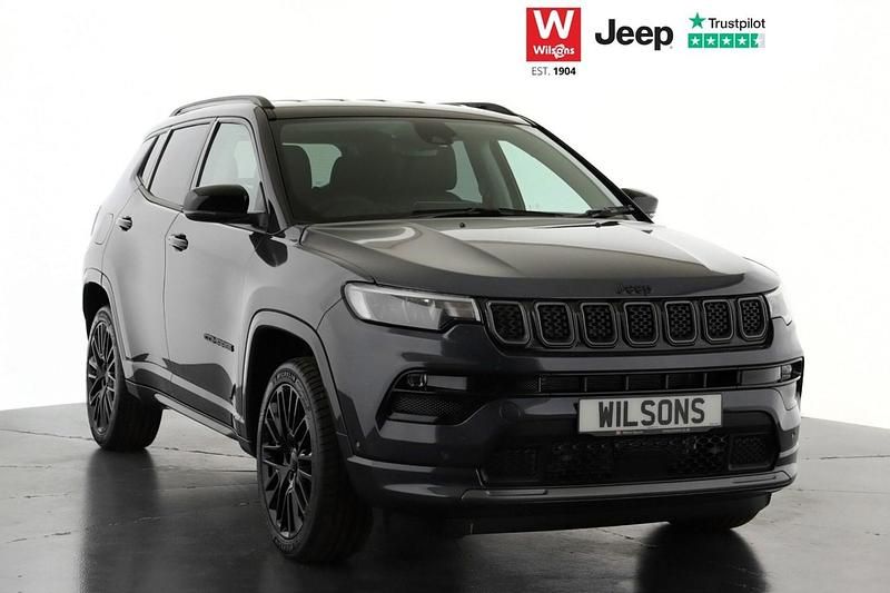 Grey/black Used 2024 Jeep Compass SUV | £25,499 (A bit pricey) - Image 1/4