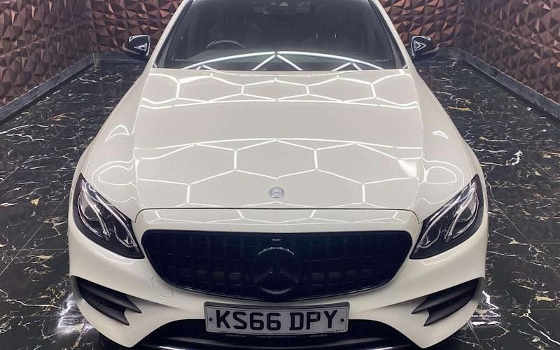 Gebraucht Mercedes E220 AMG Line Premium 194 PS (142 kW) 2019 Kombi