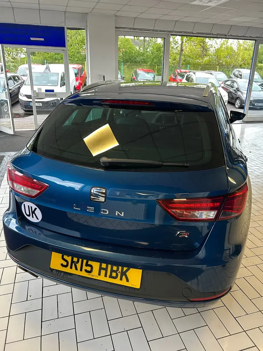 Used Seat Leon FR 2015 Blue Estate
