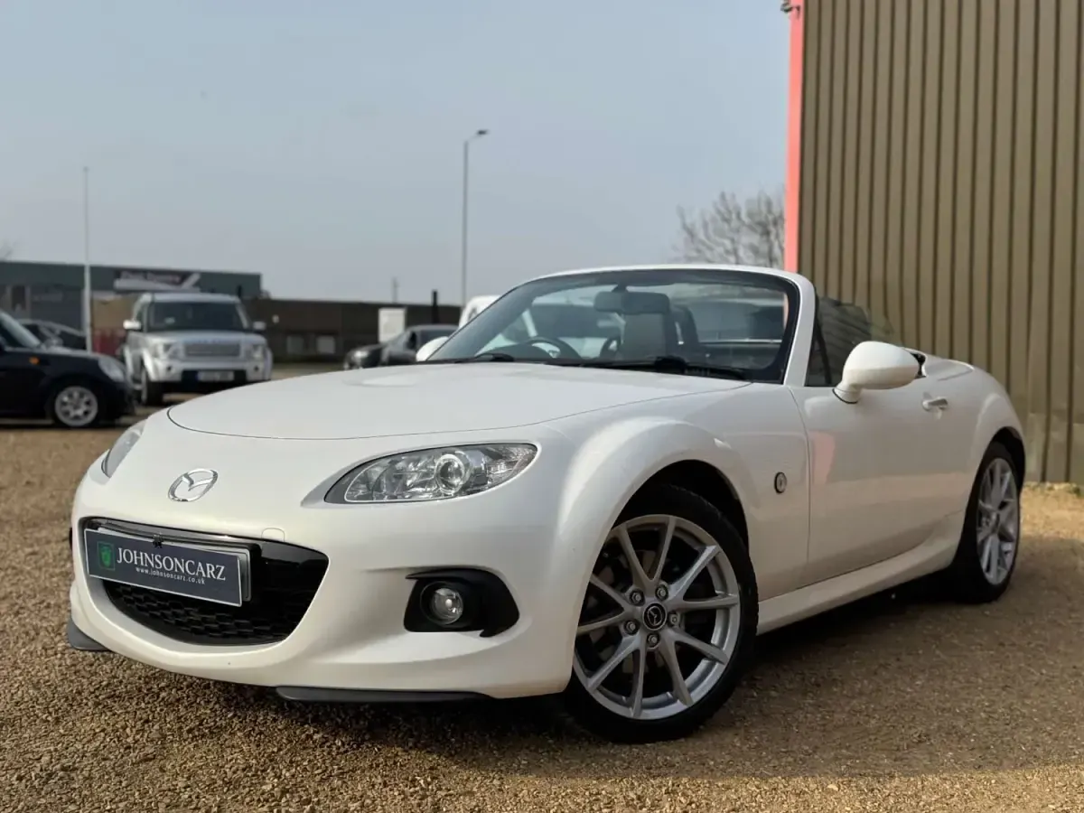 Usado Mazda MX5 Inclusive 160 CV (117 kW) 2014 Blanco Descapotable