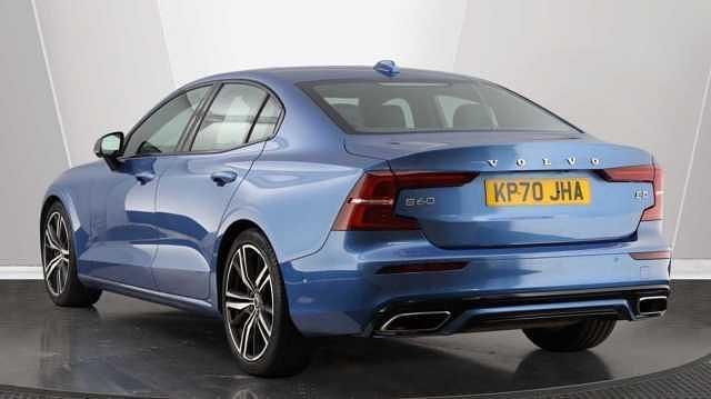 Used Volvo S60 R-Design 247 HP (181 kW) 2021 Blue Sedan