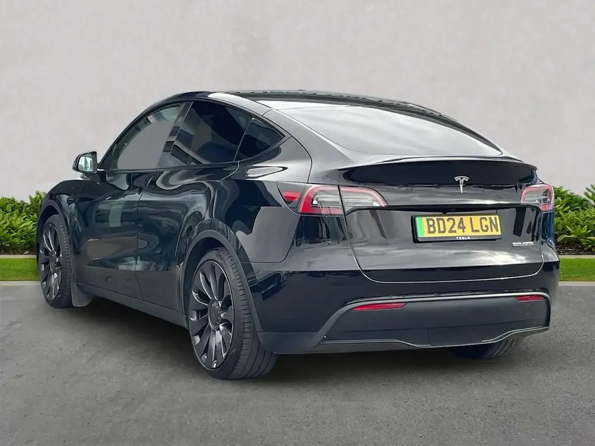 Used Tesla Model Y Performance 392 kW (534 HP) 2024 Black SUV