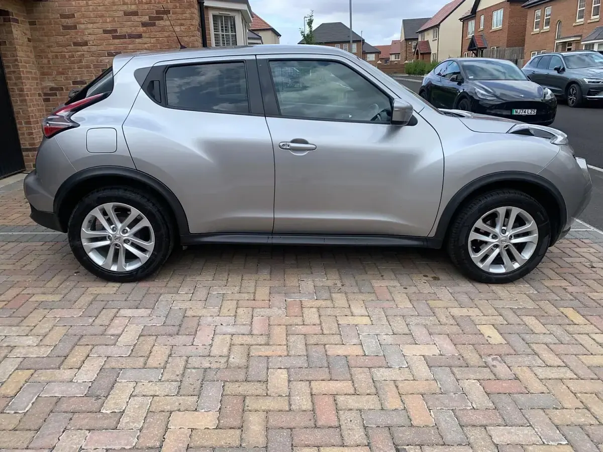 Used Nissan Juke N-Connecta 2017 Silver SUV