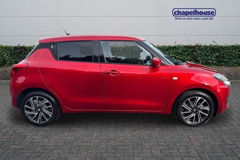 Used Suzuki Swift SZ-L 83 HP (61 kW) 2024 Red Hatchback