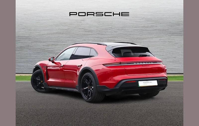 Used Porsche Taycan Cross Turismo 344 kW (469 HP) 2022 Red Estate