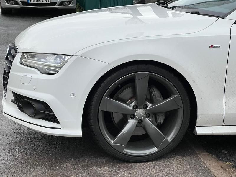 Used Audi A7 Black Edition 2014 White Hatchback