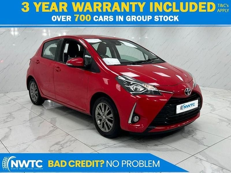 Red Used 2019 Toyota Yaris Hatchback | £6,995 (Good price) - Image 1/4