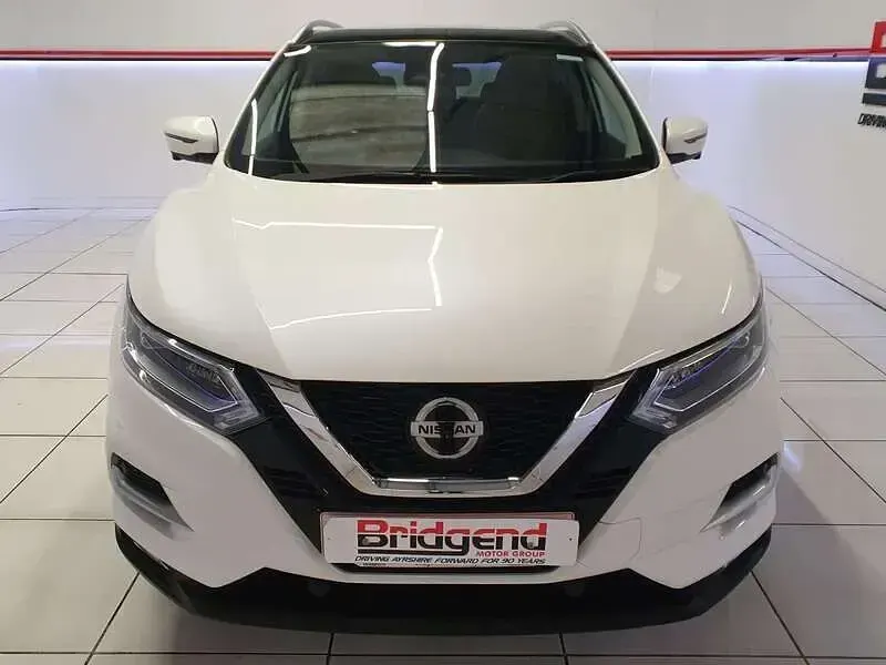 Used Nissan Qashqai Tekna 140 HP (102 kW) 2019 White SUV