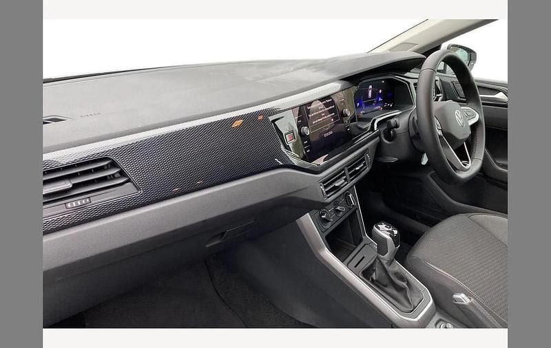 New VW Polo Life 95 HP (69 kW) 2025 White Hatchback