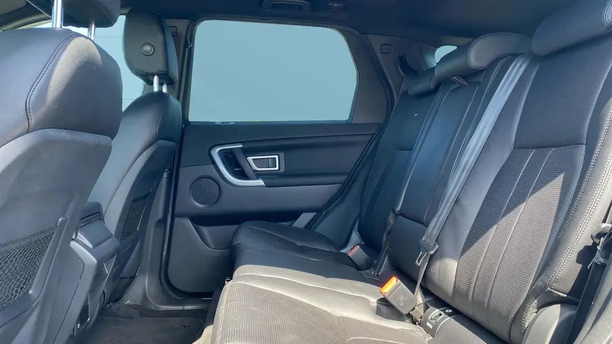 Used Land Rover Discovery Sport Landmark 180 HP (132 kW) 2018 Grey SUV
