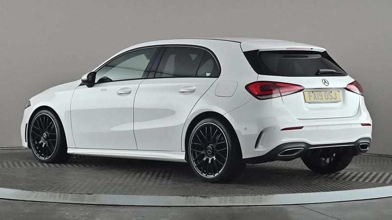 Used Mercedes A220 Executive 190 HP (139 kW) 2019 White Hatchback