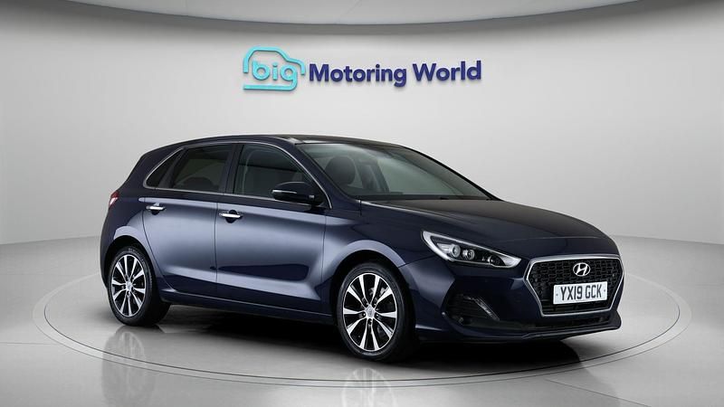 Used Hyundai i30 Premium SE 138 HP (101 kW) 2019