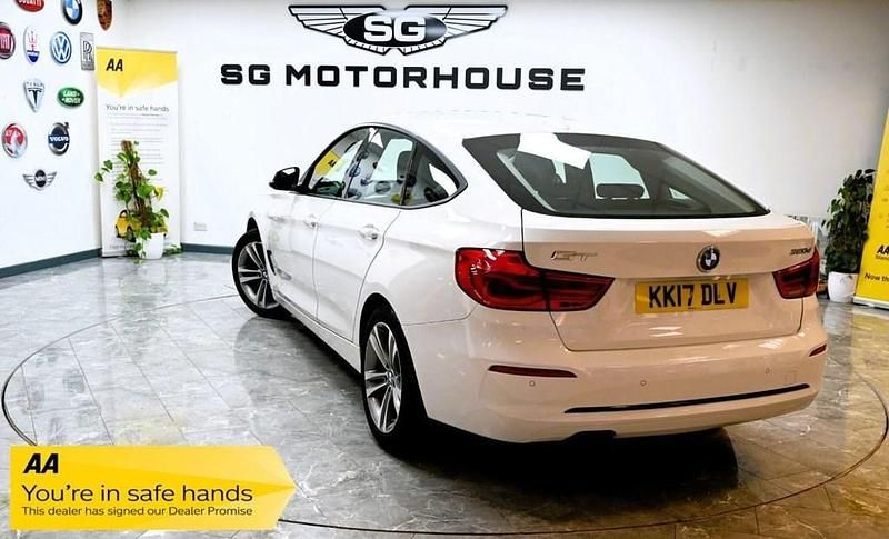 Used BMW 320 Gran Turismo Sport Line 190 HP (139 kW) 2017 White Hatchback