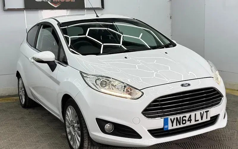 Used Ford Fiesta Titanium 101 HP (74 kW) 2017 Hatchback