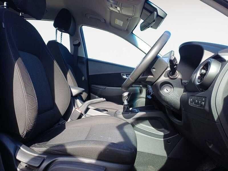 Used Hyundai Kona SE 2023 Grey SUV