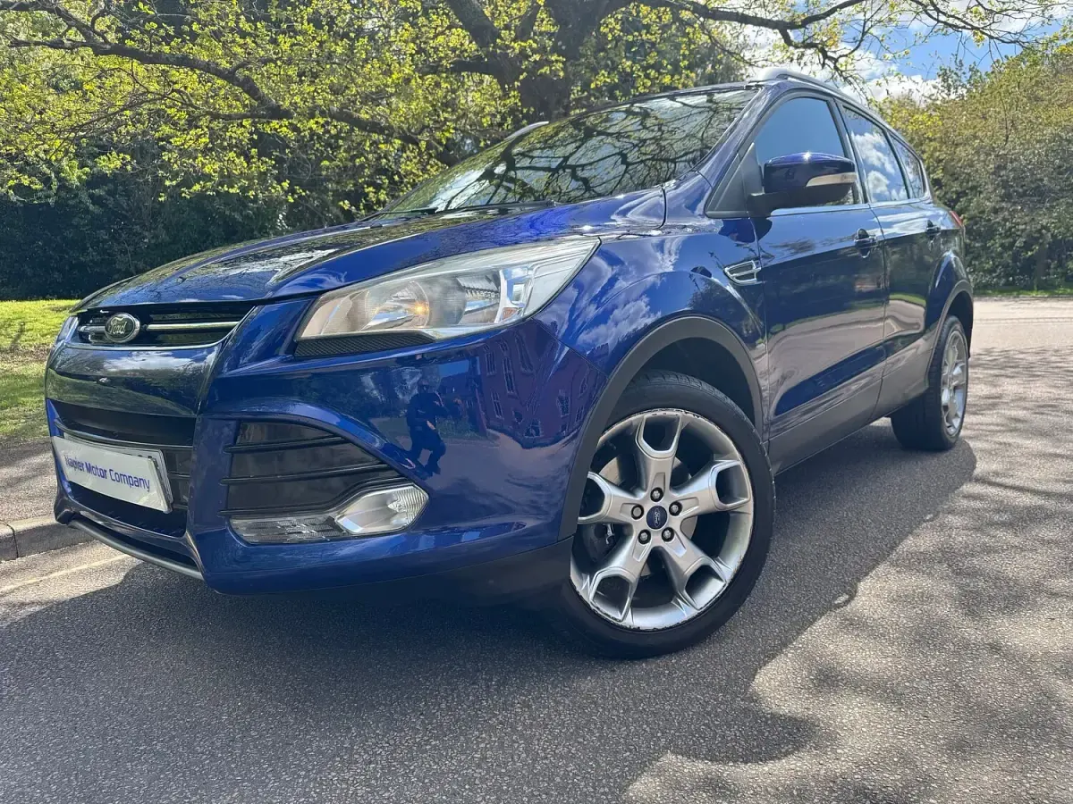 Used Ford Kuga Titanium 150 HP (110 kW) 2016 Blue SUV